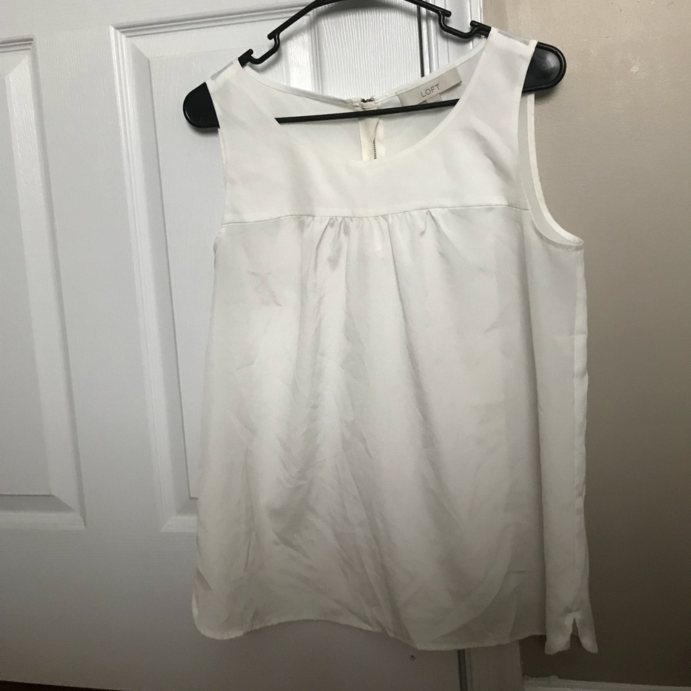 Ann Taylor Loft Polyester sleeveless top medium